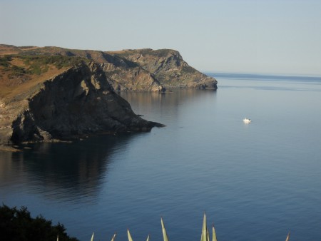 e il naufragar m'è dolce in questo mare.